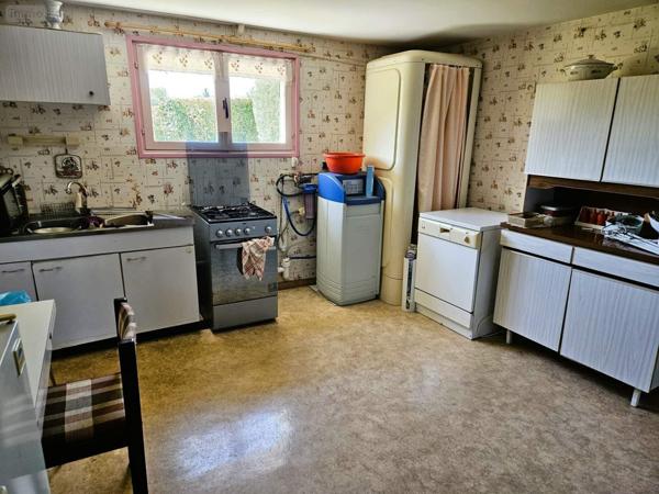 Maison à vendre à Vernou-sur-Brenne dans l'Indre-et-Loire (37210), ref : 013/1470   
VOUVRAY