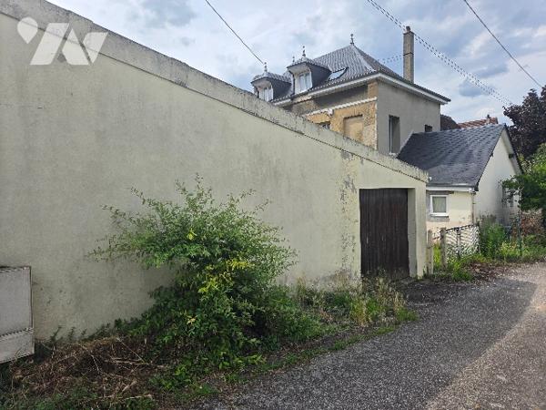 ST ETIENNE DU ROUVRAY, IDEAL INVESTISSEUR, ensemble immobilier mixte commerce et d'habitations