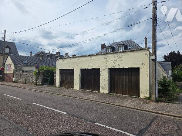 ST ETIENNE DU ROUVRAY, IDEAL INVESTISSEUR, ensemble immobilier mixte commerce et d'habitations