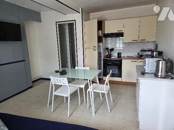 ST ETIENNE DU ROUVRAY, IDEAL INVESTISSEUR, ensemble immobilier mixte commerce et d'habitations