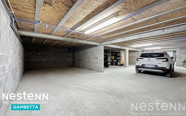 Maison à vendre au FAU à Montauban(82) 5 chambres, piscine, garages