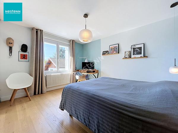 ANNECY-LE-VIEUX _ Appartement en duplex 8 pièces, de 170 m², avec jardin, piscine et garage à vendre