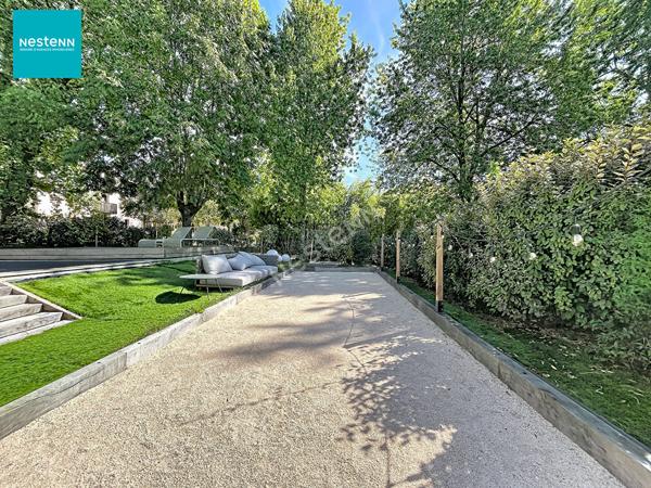 ANNECY-LE-VIEUX _ Appartement en duplex 8 pièces, de 170 m², avec jardin, piscine et garage à vendre