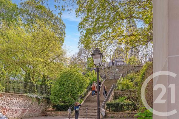 Appartement T5 à vendre  5 pièces - 148,83 m2 PARIS - 75018