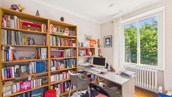 GRANDE MAISON EN PIERRE T6 Rodez