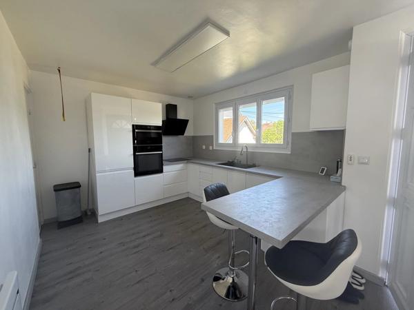 Vente                                                      Maison
                        
                     4 pièces                      60 m2                     à Anet