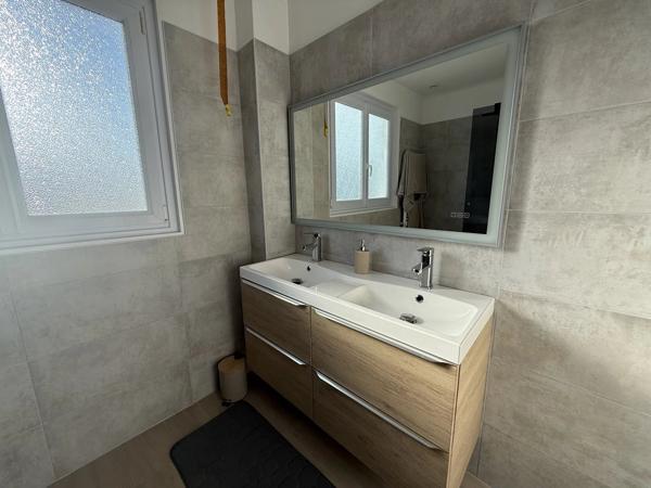 Vente                                                      Maison
                        
                     4 pièces                      60 m2                     à Anet