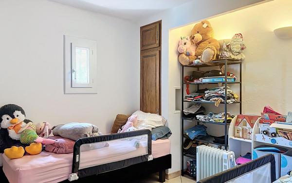 Maison à vendre    6 pièces • 152,55 m2 Villeneuve-Loubet