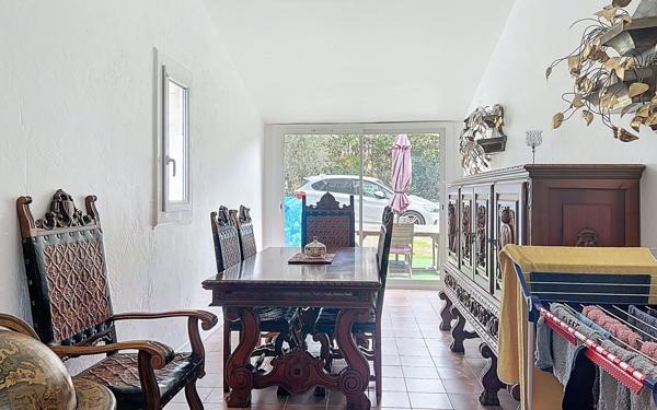 Maison à vendre    6 pièces • 152,55 m2 Villeneuve-Loubet