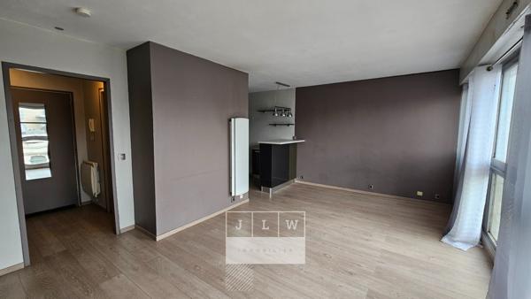 VPE-LL152 - T1 Non Meublé - 31,8M² - SECTEUR REPUBLIQUE
