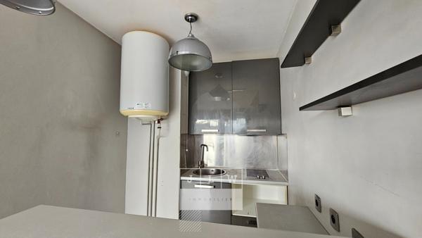 VPE-LL152 - T1 Non Meublé - 31,8M² - SECTEUR REPUBLIQUE