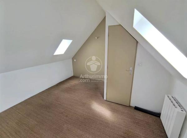 Location                                                      Maison de ville
                        
                     3 pièces                      50 m2                     à Le Petit-Quevilly