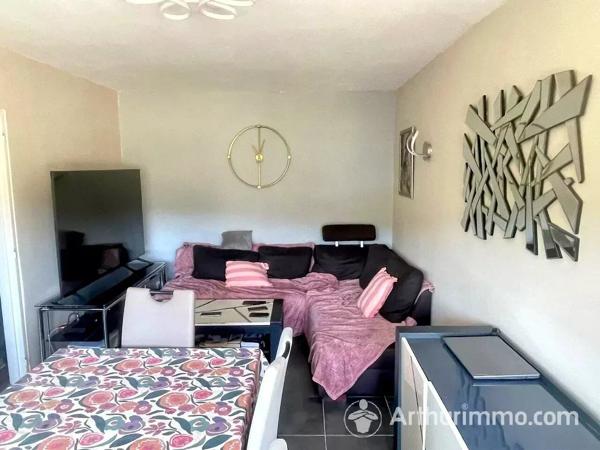 Vente                                                      Appartement
                        
                     3 pièces                      62 m2                     à Pontarlier