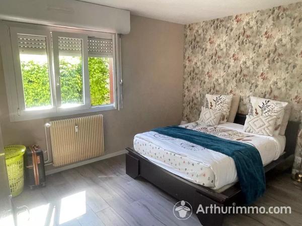 Vente                                                      Appartement
                        
                     3 pièces                      62 m2                     à Pontarlier