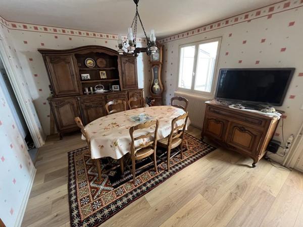 Maison à vendre 86 268 € Argenton-sur-Creuse 4 p 75 m² DPE C