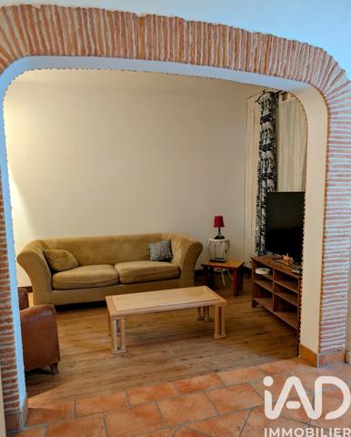 Maison à vendre 5 pièces 103,5 m² Saint-Seurin-sur-l'Isle