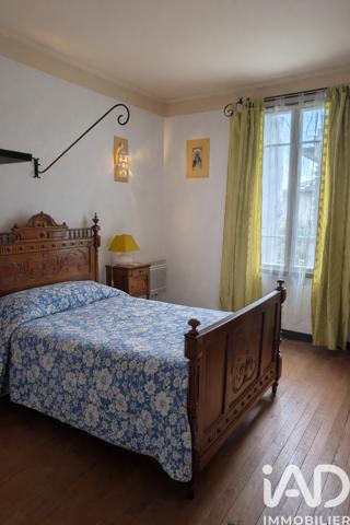 Maison à vendre 5 pièces 103,5 m² Saint-Seurin-sur-l'Isle