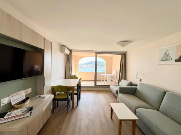 Cession de parts – Pied-à-terre en résidence à Saint-Mandrier