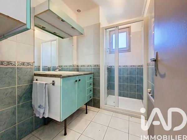 Maison à vendre 4 pièces 74 m² Le Lardin-Saint-Lazare