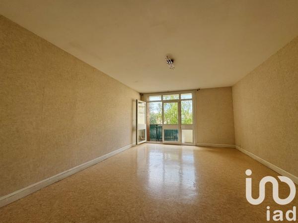 Appartement à vendre 3 pièces 66 m² Saint-Fargeau-Ponthierry