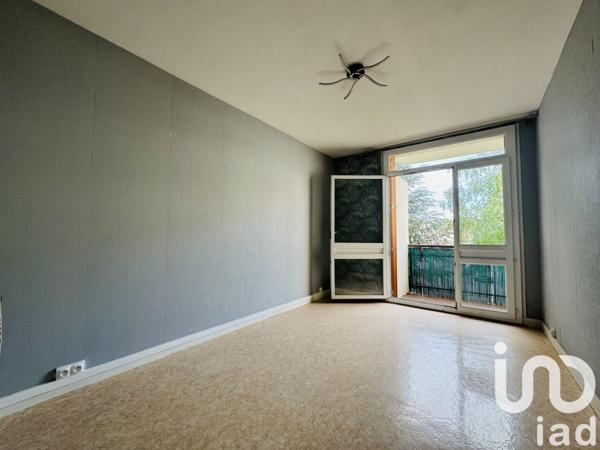 Appartement à vendre 3 pièces 66 m² Saint-Fargeau-Ponthierry