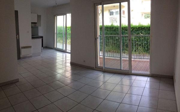 Appartement à louer    3 pièces •  Dax