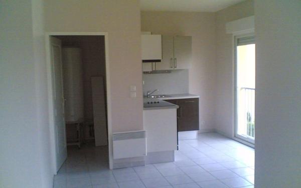 Appartement à louer    3 pièces •  Dax