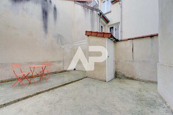 Appartement Rueil Malmaison 1 pièce(s) 28.58 m2 210 000 € **  - Référence  19902