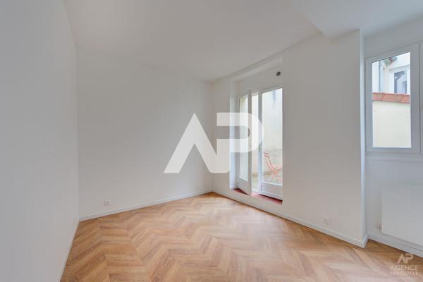 Appartement Rueil Malmaison 1 pièce(s) 28.58 m2 210 000 € **  - Référence  19902