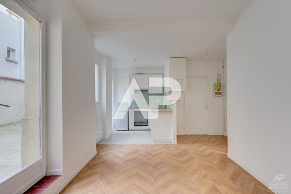 Appartement Rueil Malmaison 1 pièce(s) 28.58 m2 210 000 € **  - Référence  19902