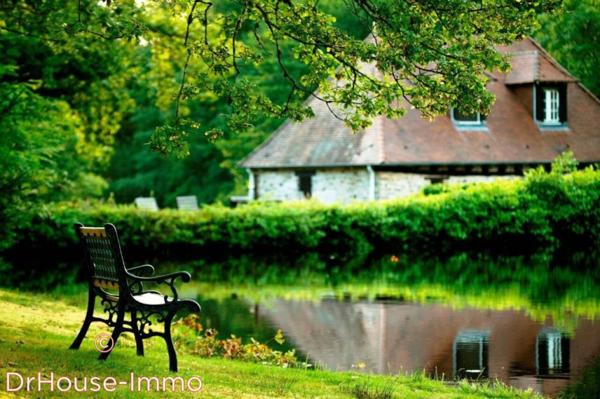 Maison à vendre 20 pièces de 675 m²