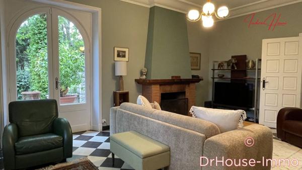 Maison à vendre 7 pièces de 194 m²