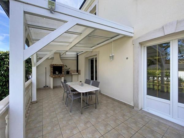 Maison familiale - 4 suites parentales - jardin arboré