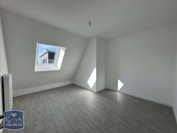 Appartement à louer 3 pièces 68.02m² Fleury-sur-Orne (14123)