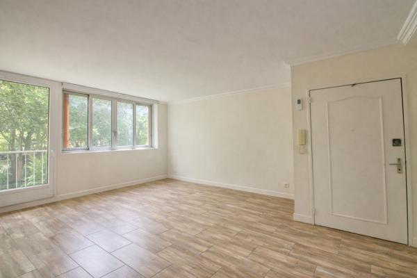 Appartement avec 4 chambres entre le centre ville et Fontaine Michalon