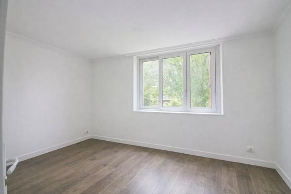 Appartement avec 4 chambres entre le centre ville et Fontaine Michalon
