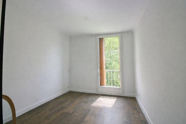 Appartement avec 4 chambres entre le centre ville et Fontaine Michalon