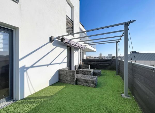 Appartement 3 pièces de 72 m² avec terrasse de 42m2 -SUD -vue Tour eiffel - Colombes