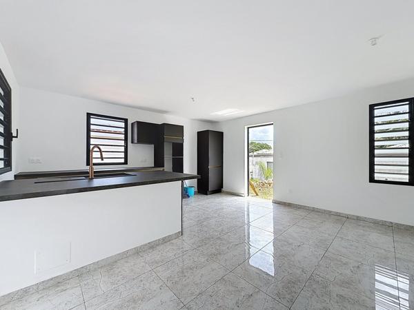 Baie-Mahault - villa T4 neuve