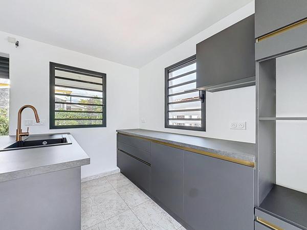 Baie-Mahault - villa T4 neuve