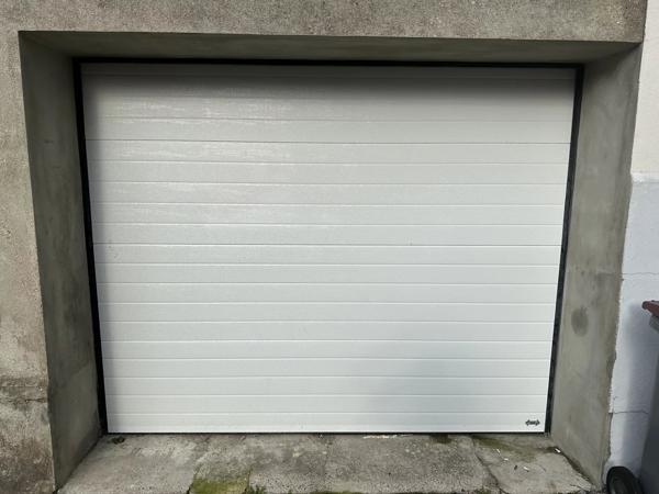 Location                                                      Maison
                        
                     5 pièces                      124 m2                     à Saint-Quentin