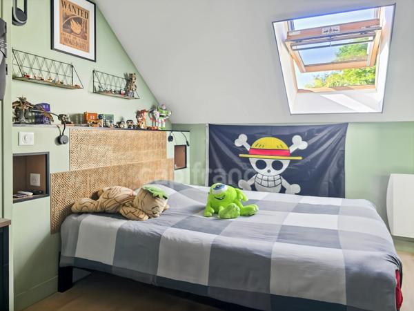 Pavillon contemporain de 151 m² avec 4 chambres dont une suite parentale à 10 min du Mans