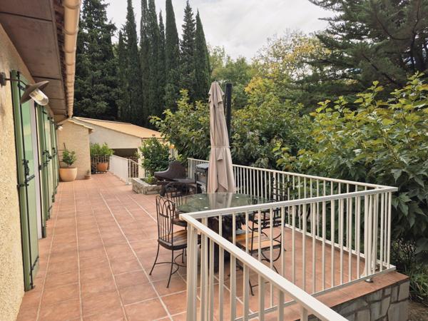 Vente / Ensemble de 2 maisons