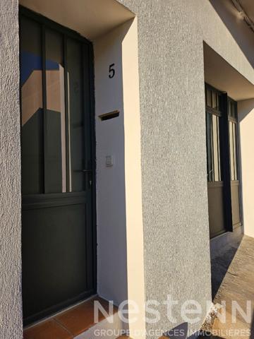 IMMEUBLE AVEC LOCAL PROFESSIONNEL 130 M² + APPARTEMENT T4 AVEC TERRASSE A LA LONDE-LES-MAURES