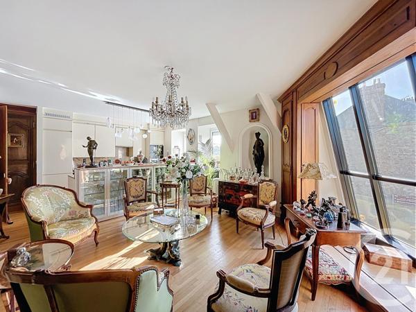 Appartement T5 à vendre  5 pièces - 143,09 m2 LAMBALLE - 22