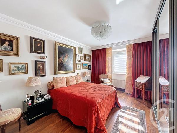 Appartement T5 à vendre  5 pièces - 143,09 m2 LAMBALLE - 22