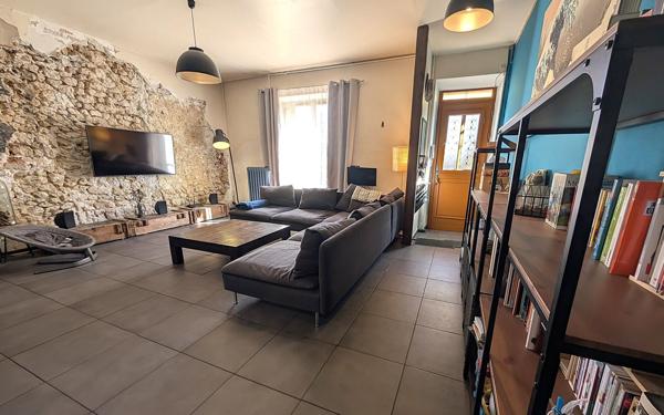 Maison à vendre    5 pièces •  Brie-Comte-Robert