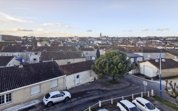 Appartement à vendre    2 pièces • 55,49 m2 Notre-Dame-de-Sanilhac