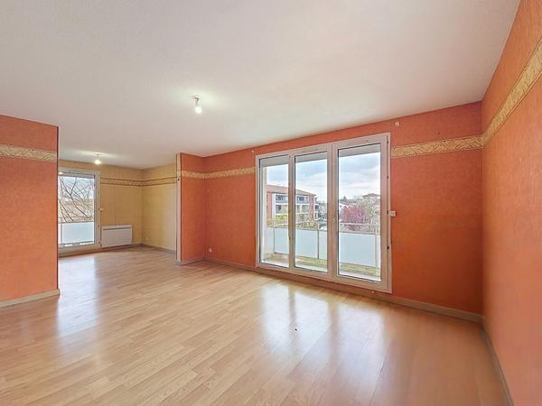 EXCLUSIVITÉ - T4 de 87 m² A VENDRE - ASCENSEUR - BALCONS - PISCINE - CASTANET-TOLOSAN