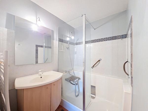 EXCLUSIVITÉ - T4 de 87 m² A VENDRE - ASCENSEUR - BALCONS - PISCINE - CASTANET-TOLOSAN